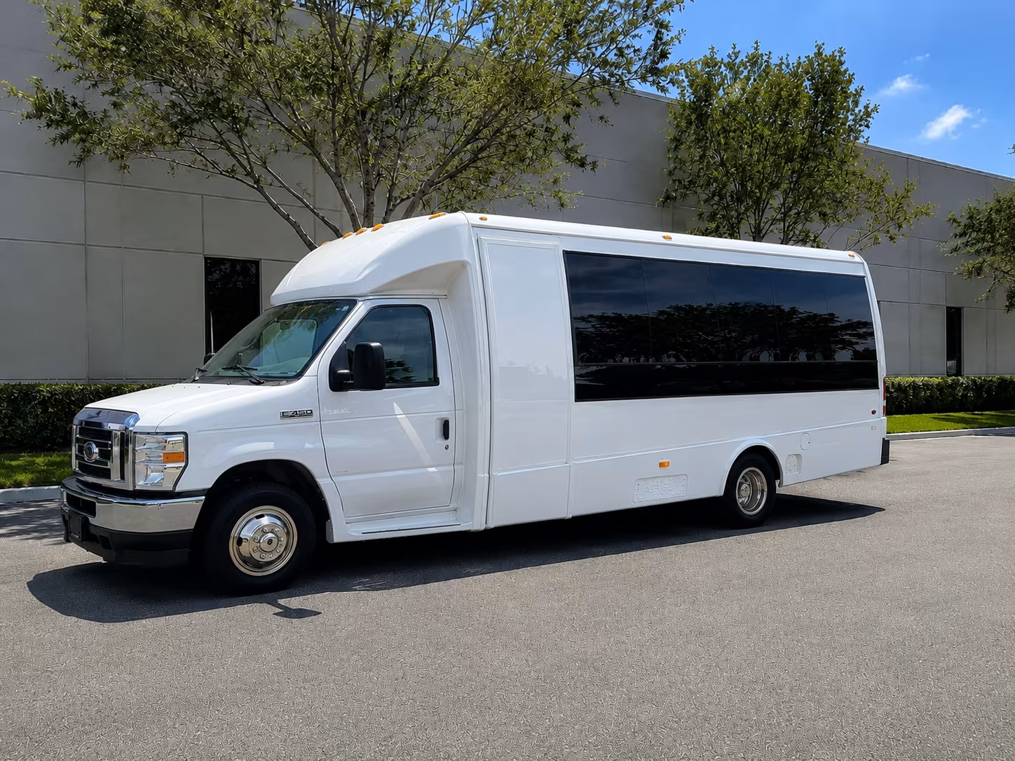 charter buses for corporate events and conferences in the okc metro