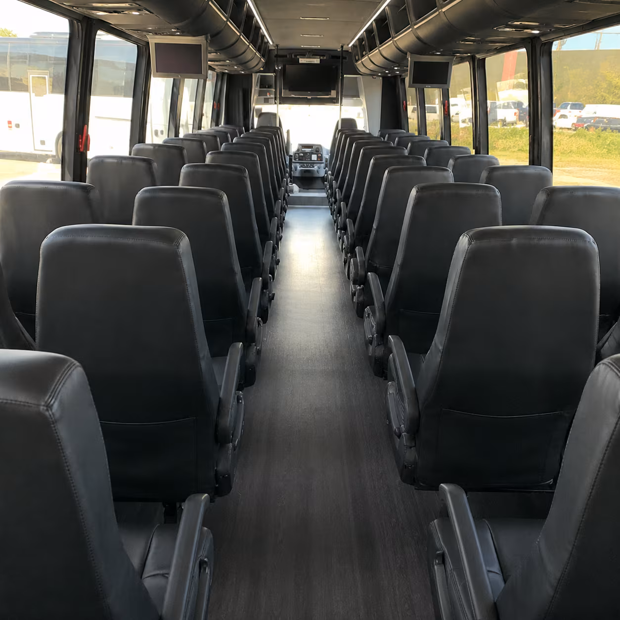 charter buses for large moore wedding guest groups