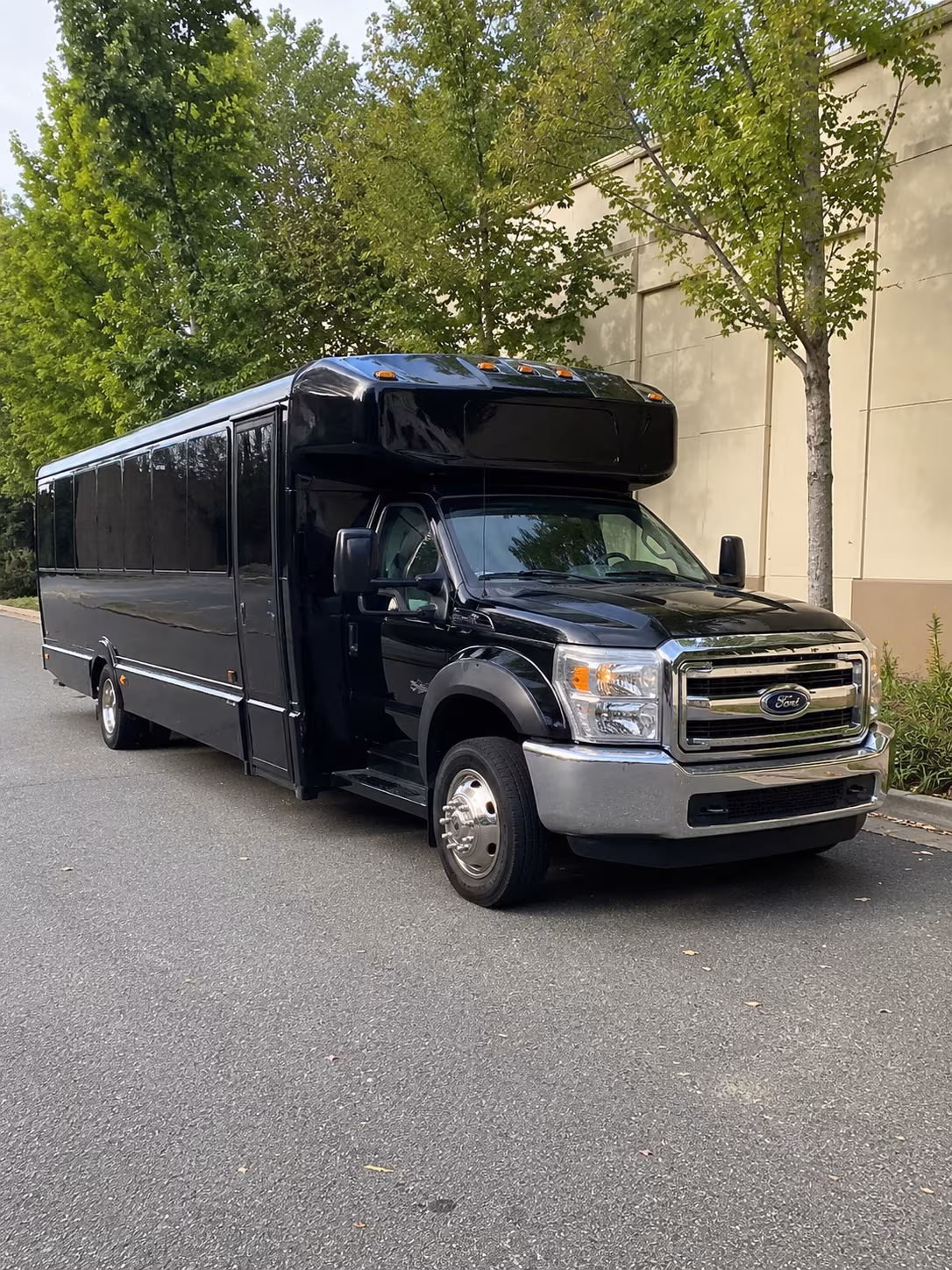 moore new years eve party bus rental
