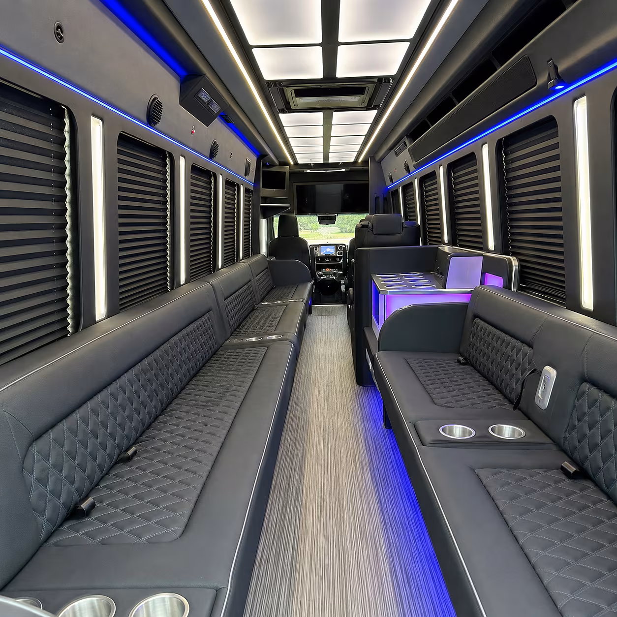 party bus rentals for moore high school and westmoore high school proms