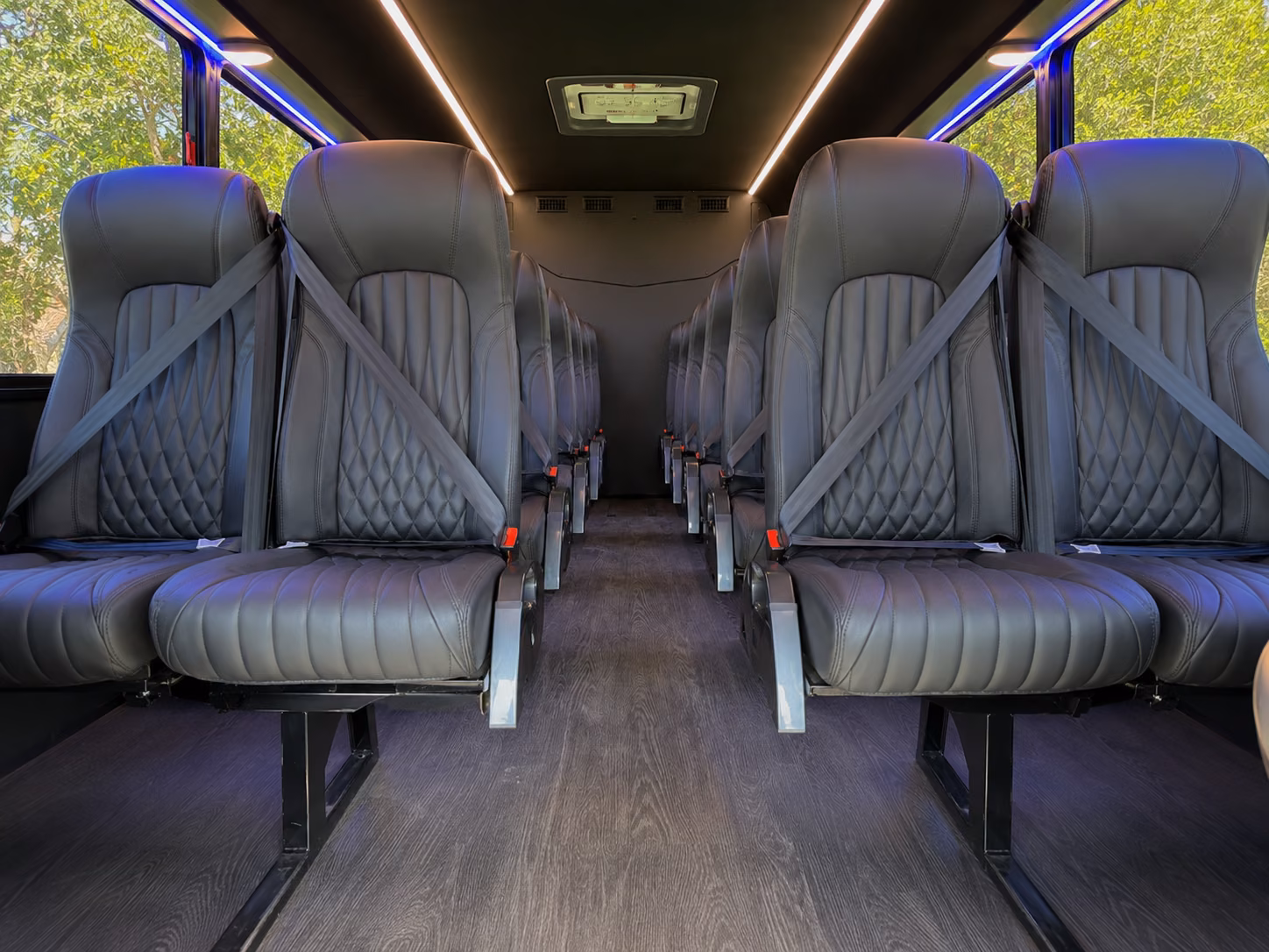 shuttle buses for moore wedding guests between hotels and your venue